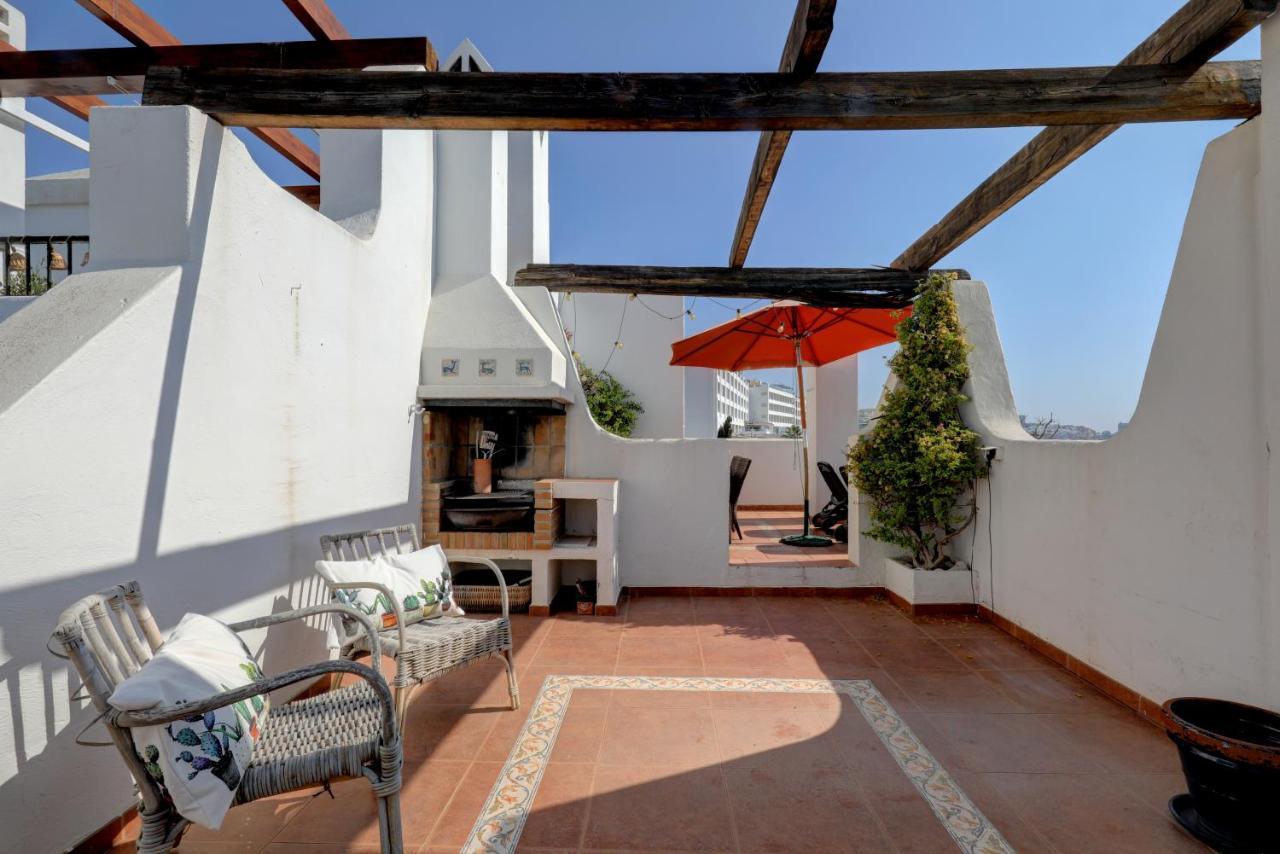 082 - Stunning Sea Views Beachfront Apartment Benalmádena Exterior foto
